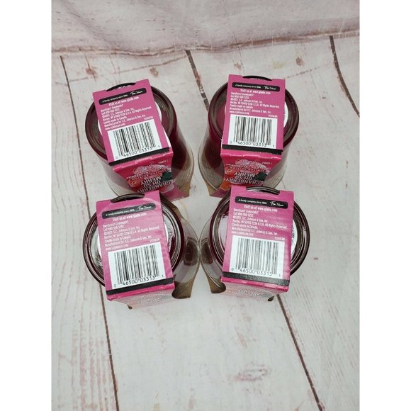4 SC Johnson Glade Cranberry Oh So Merry Scented Limited Edition 3.4 Oz Candle - Picture 7 of 11
